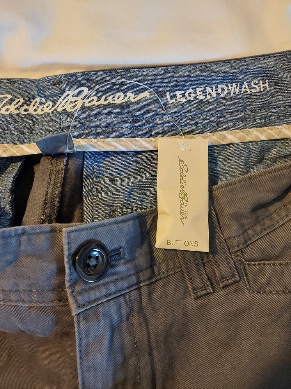 Eddie Bauer Women's Black Canvas Outdoor Trail Hiking Shorts Size 10 - Picture 4 of 11
